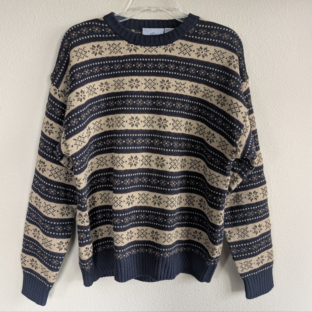 Farah Size Small Men's Fair Isle Crewneck Sweater - Navy and Cream